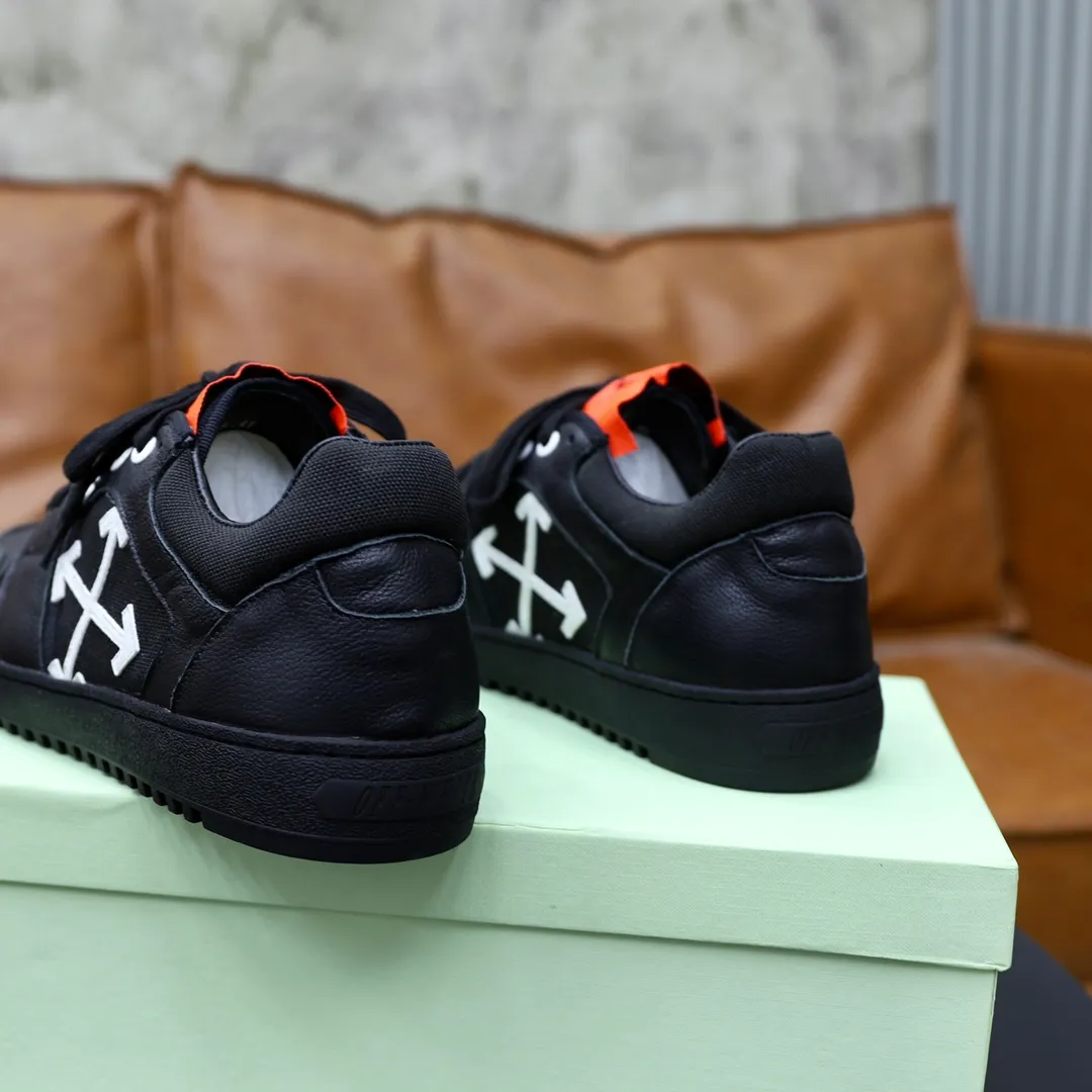 Men's shoes: 462💰💶【off-white】👫 Original one-to-one replica, high-end quality🥳The latest model has not been listed on the official website yet, the top version. Fabric: Imported original leather splicing Lining: Imported breathable mesh Outsole: Original rubber soft, light and wear-resistant Outsole Male 38-44 (customized for 45 and 46)